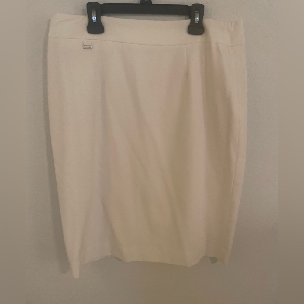 🏷️Calvin Klein Women’s Pencil Skirt